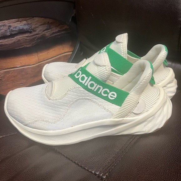 New Balance Fresh Foam Roav RMX Green and White Casual Slip-Ons - Picture 8 of 12